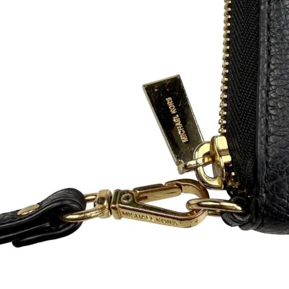 MICHAEL KORS Jet Set Pebbled Leather Continental Wristlet Wallet - Picture 5 of 8